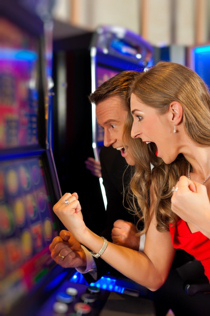 okeslot login Aviator crash-style slot game interface showing multiplier meter